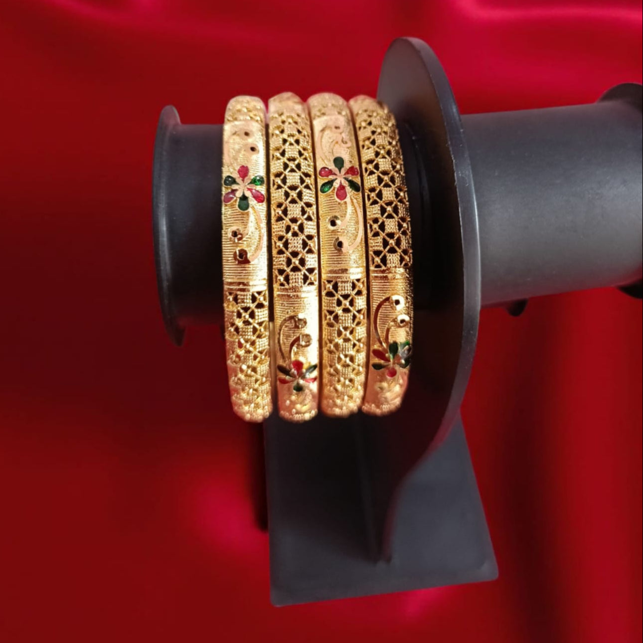 Shiny Gold Plated Bangles – Elegant Jewelry Set of 4