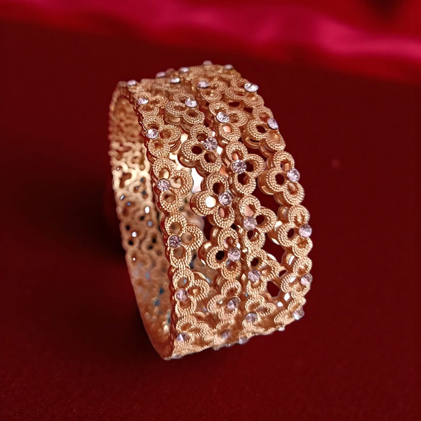 Fancy Gold Plated Bangles – Elegant Jewelry Set of 4