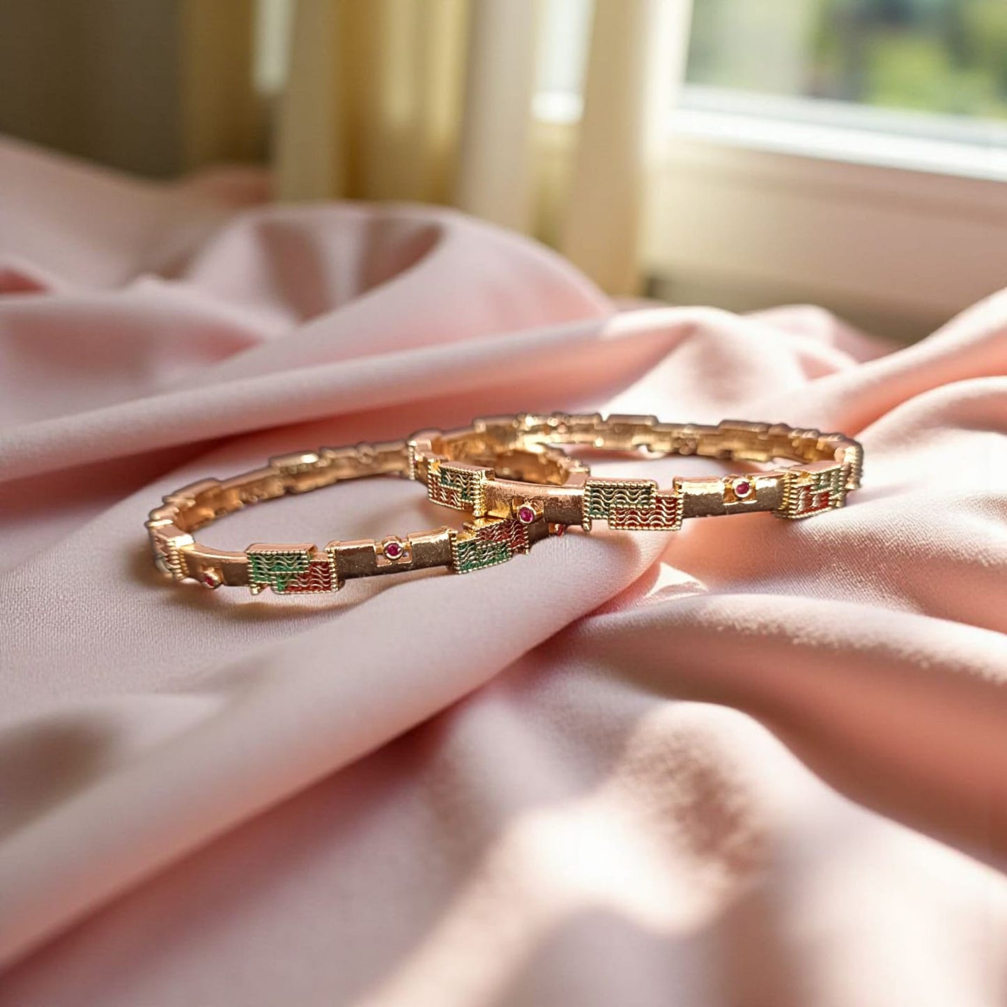 Gold Designer Bangles – 2 Piece Jewelry Set