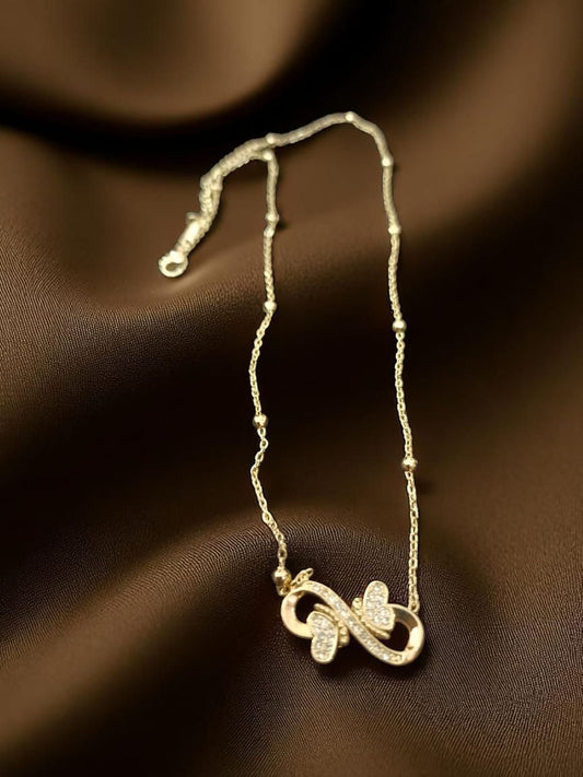 Women’s Anti-Tarnish Jewelry Necklace – Long Wear Protection