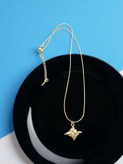 Elegant Anti-Tarnish Necklace for Women – Long Lasting Shine