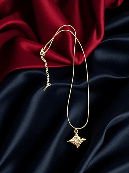 Elegant Anti-Tarnish Necklace for Women – Long Lasting Shine