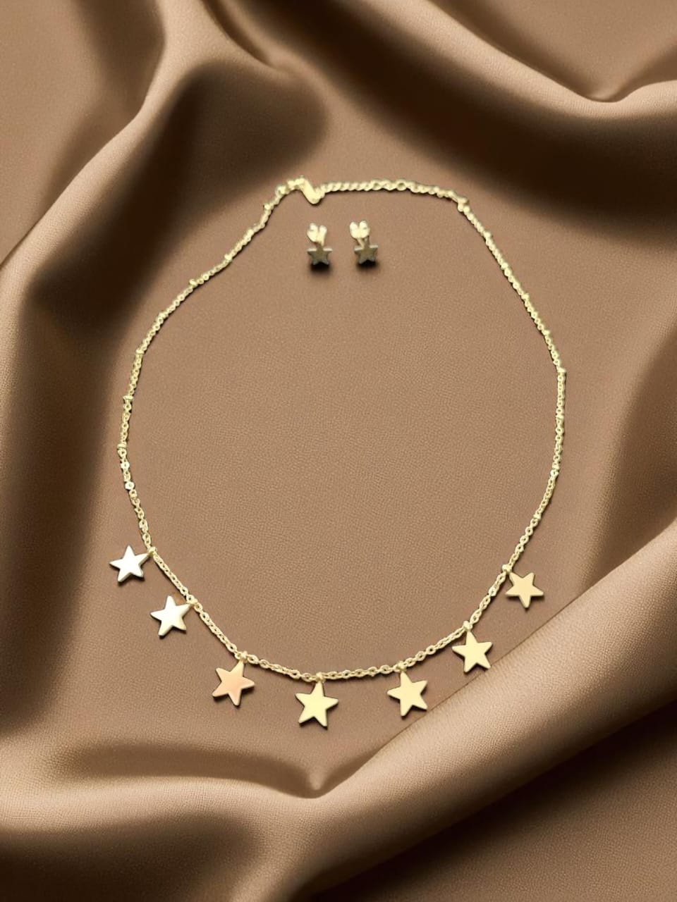 Elegant Anti-Tarnish Chain Necklace – Durable & Stylish