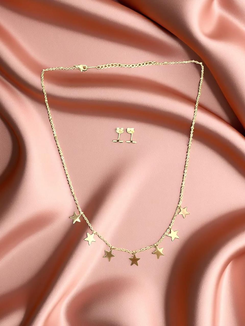 Elegant Anti-Tarnish Chain Necklace – Durable & Stylish