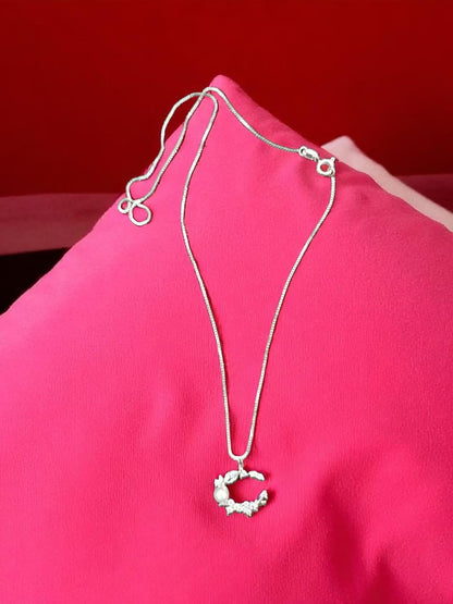 Elegant Anti-Tarnish Necklace for Women – Long Lasting Shine