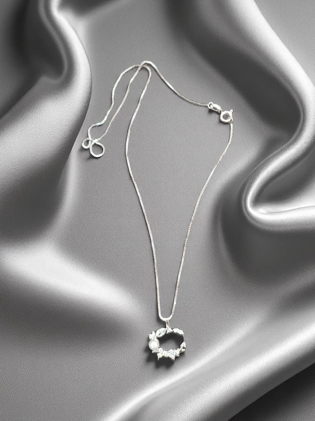 Elegant Anti-Tarnish Necklace for Women – Long Lasting Shine