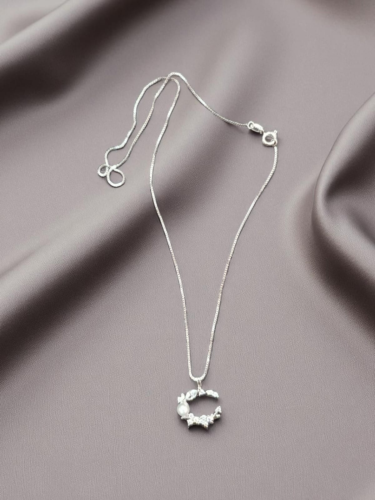 Elegant Anti-Tarnish Necklace for Women – Long Lasting Shine