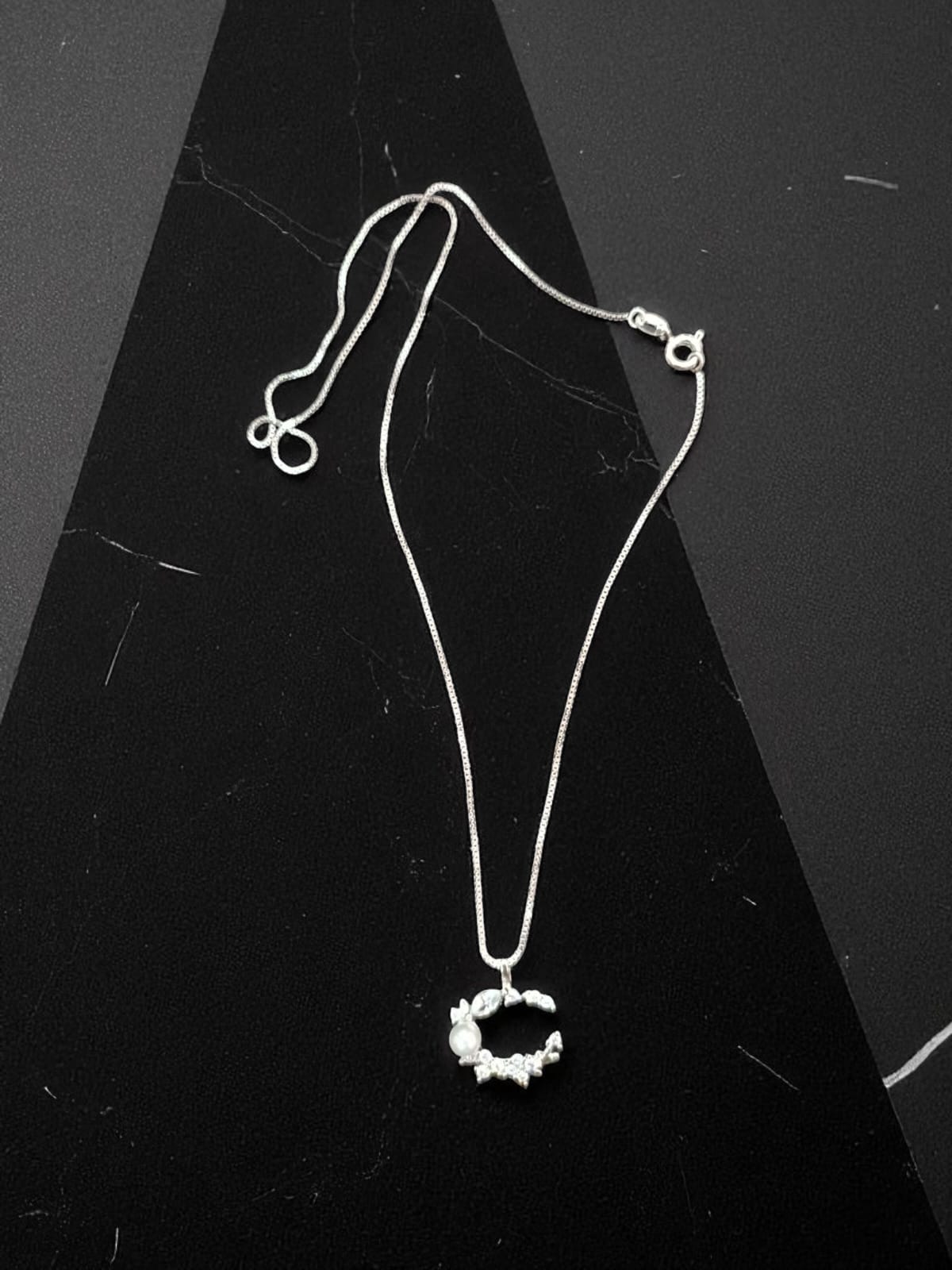 Elegant Anti-Tarnish Necklace for Women – Long Lasting Shine