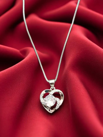 Women’s Anti-Tarnish Jewelry Necklace – Long Wear Protection