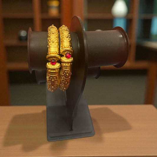 Gold Designer Bangles – 2 Piece Jewelry Set