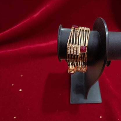 Gold Designer Bangles – 2 Piece Jewelry Set