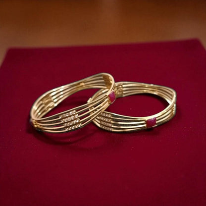 Gold Designer Bangles – 2 Piece Jewelry Set